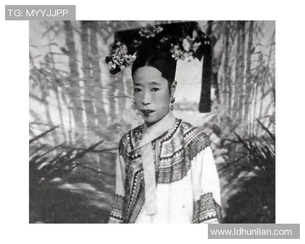 追忆足球传奇岁月众多明星老照片重温经典瞬间